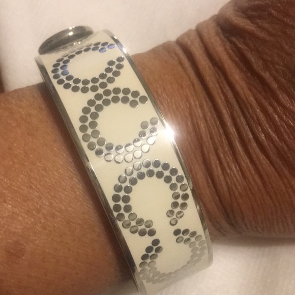 COACH METAL SIGNATURE BRACELET - Picture 2 of 4